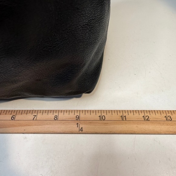 VTG Coach Black Leather Bucket Bag Legacy Sling Drawstring Shoulder Bag 9166 Y2K - Picture 10 of 10